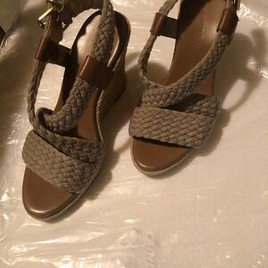 Banana Republic Woman’s rope wedge shoe